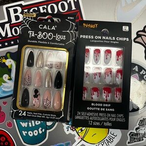 I 💗 OFFERS! Halloween Press-On Nails 2 sets